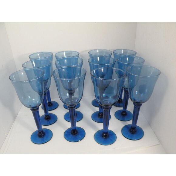 Vintage Cobalt Blue Blown Glass Goblets Stemware Wine Water Glasses Elegant Des - Picture 3 of 14
